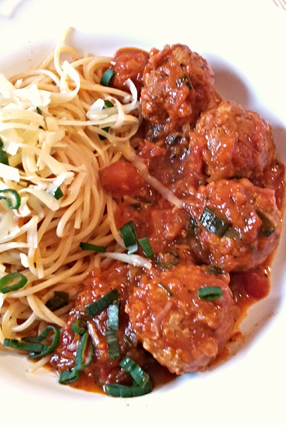 Paradicsomos húsgolyók spagettivel