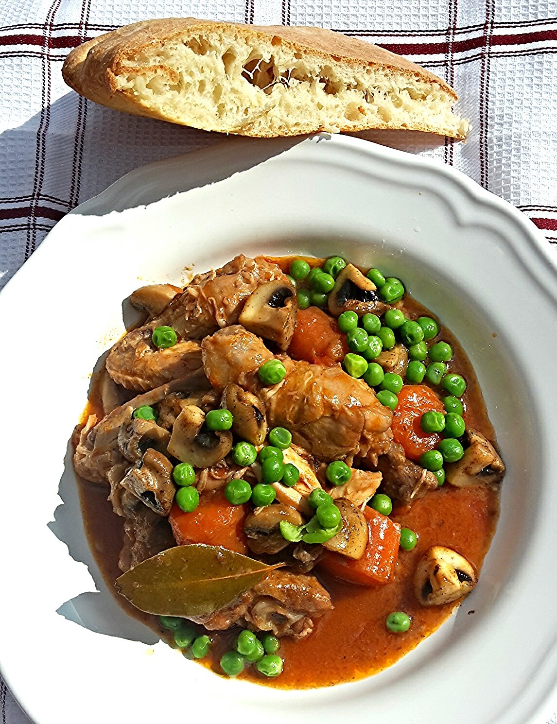 Coq au vin Konyhagyári capriccio módra