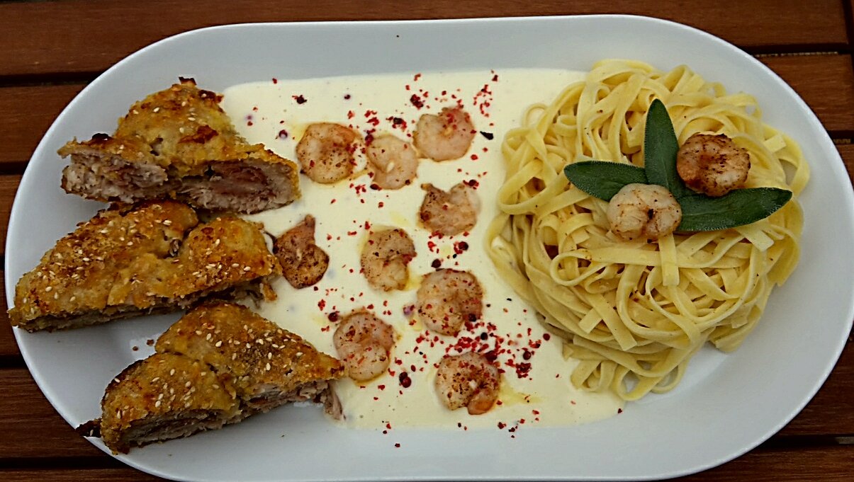 Afrikai harcsafilé tekercs, feketeerdő sonkával