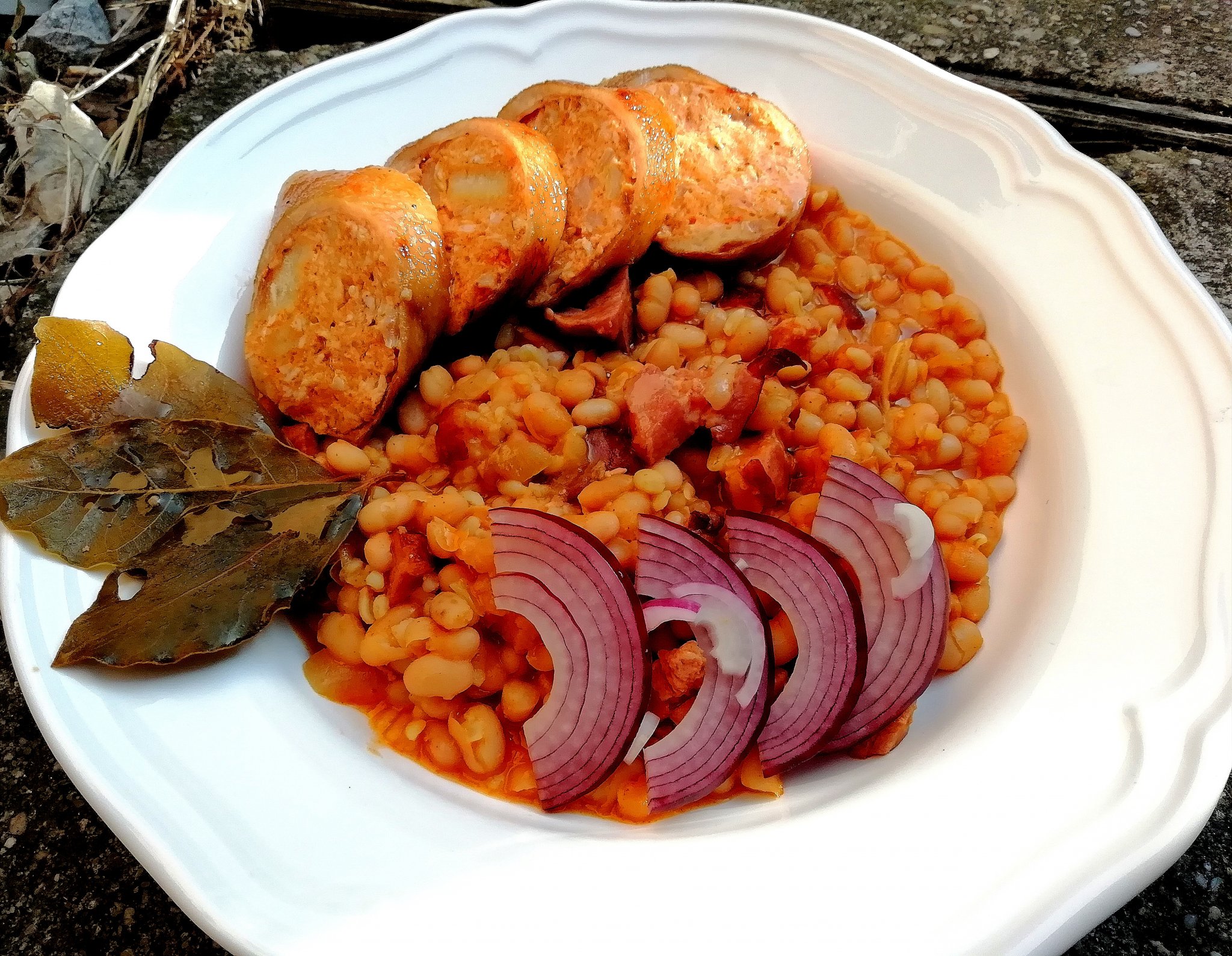 Sólet, töltött libanyakkal