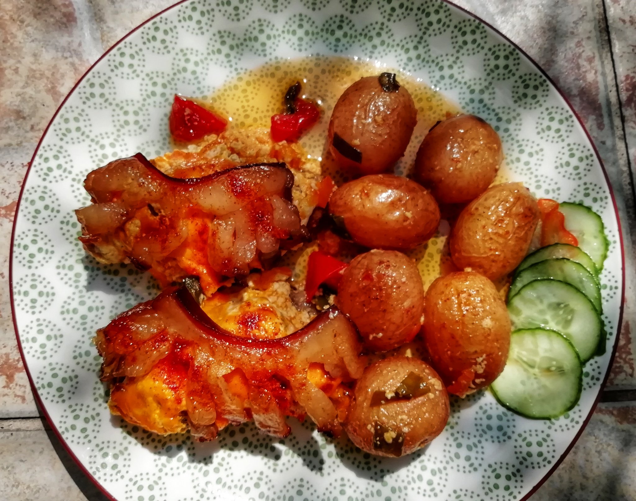 Betyáros tarja vele sült parázsburgonyával