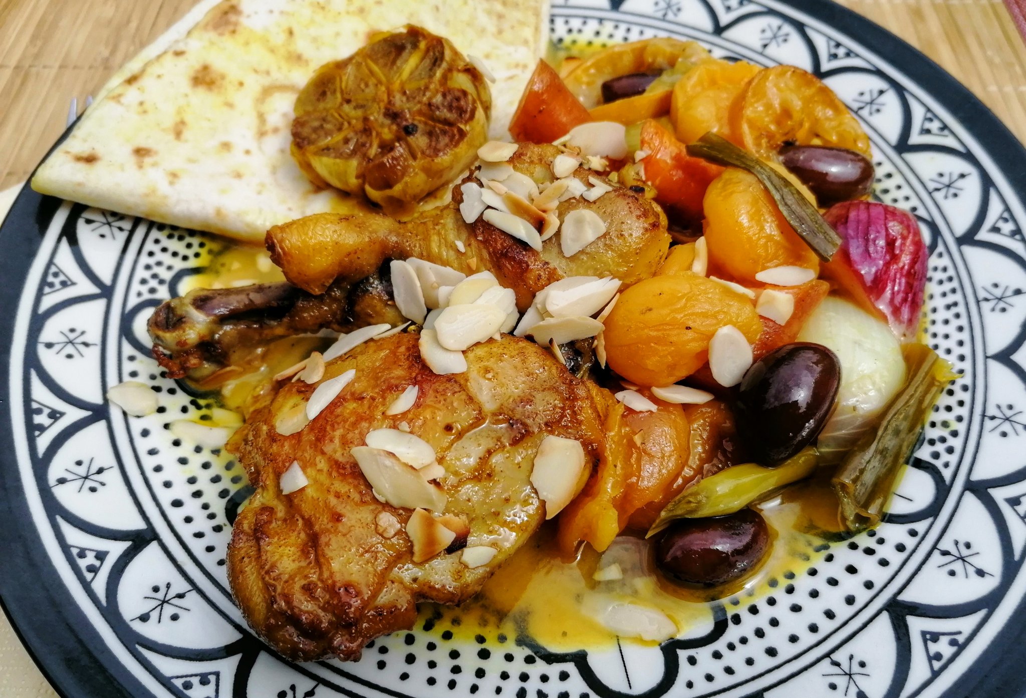 Marokkói csirke tagine
